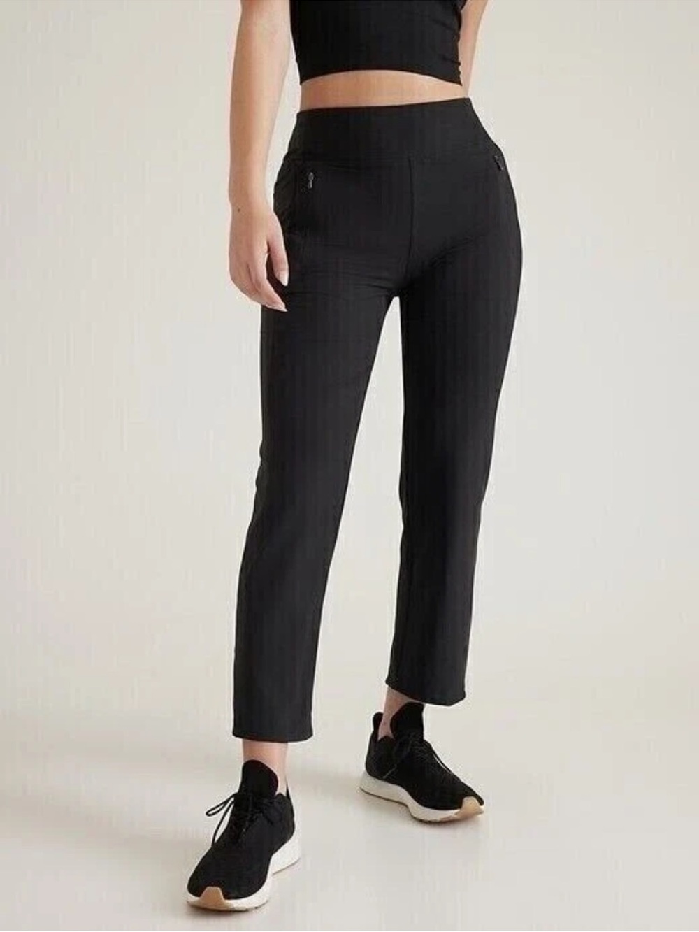 Athleta Black Straight Leg Ankle Length Active Pants
